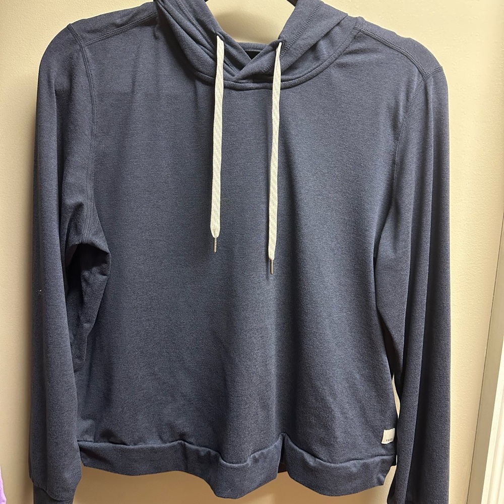 Vuori Navy Cloud Essential Hoodie
